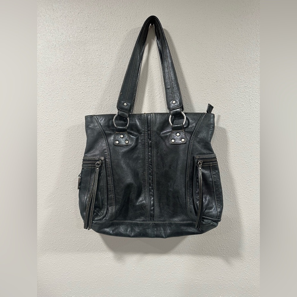 Kenneth Cole Reaction Purse - Picture 2 of 7
